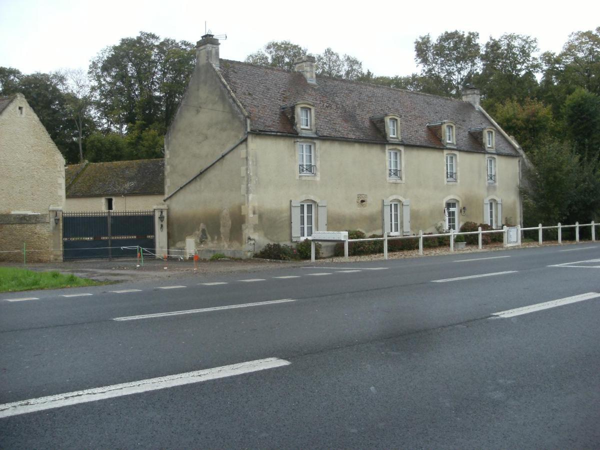 Grange Dans Ancien Corps De Ferme Bellengreville (Calvados) Exterior foto